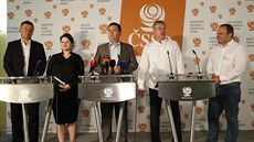 Tomáš Petříček, Jana Maláčová, Jan Hamáček, Roman Onderka a Michal Šmarda po... Tomáš Petříček, Jana Maláčová, Jan Hamáček, Roman Onderka a Michal Šmarda po...