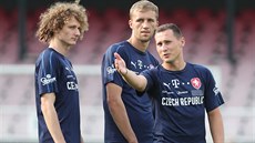 Jan Bořil (vpravo), Tomáš Souček a Alex Král na tréninku fotbalové reprezentace. Jan Bořil (vpravo), Tomáš Souček a Alex Král na tréninku fotbalové reprezentace.