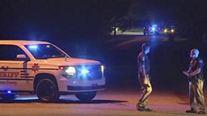 Policie zasahuje v případu vyvraždění rodiny teenagerem v USA. (3.9.2019) Policie zasahuje v případu vyvraždění rodiny teenagerem v USA. (3.9.2019)