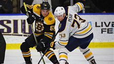 Český útočník Matěj Pekař v dresu Buffalo Sabres v přípravném zápase proti... Český útočník Matěj Pekař v dresu Buffalo Sabres v přípravném zápase proti...