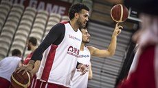 Blake Schilb na tréninku českých basketbalistů před zápasem s Tureckem. Blake Schilb na tréninku českých basketbalistů před zápasem s Tureckem.