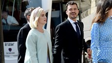 Katy Perry a její snoubenec Orlando Bloom na svatb zpvaky Ellie Gouldingové...