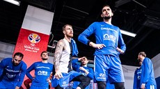 Tomáš Satoranský vede české basketbalisty do zápasu s Japonskem. Tomáš Satoranský vede české basketbalisty do zápasu s Japonskem.