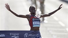 Keňanka Brigid Kosgeiová zaběhla v Newcastlu nejrychlejší půlmaraton všech dob. Keňanka Brigid Kosgeiová zaběhla v Newcastlu nejrychlejší půlmaraton všech dob.