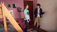 Jednáctiletá Kristýna by chtěla svůj růžový pokojíček proměnit. Herečka Jana... Jednáctiletá Kristýna by chtěla svůj růžový pokojíček proměnit. Herečka Jana...