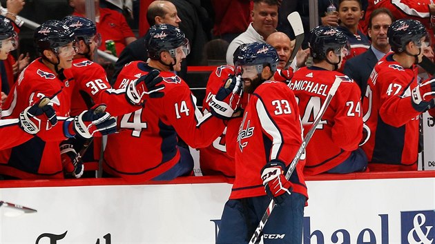 Radko Gudas slaví svůj premiérový gól v dresu Washingtonu Radko Gudas slaví svůj premiérový gól v dresu Washingtonu