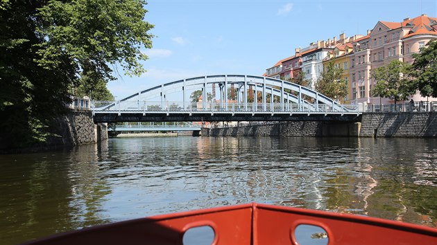 Mosty pes Mali v centru msta.