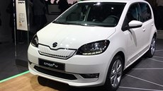 Automobilka Škoda Auto představila 9. září 2019 na autosalonu ve Frankfurtu nad... Automobilka Škoda Auto představila 9. září 2019 na autosalonu ve Frankfurtu nad...