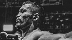 Uzbecký zápasník Machmud Muradov čeká, než ho rozhodčí pod organizací Oktagon... Uzbecký zápasník Machmud Muradov čeká, než ho rozhodčí pod organizací Oktagon...