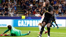 JAK MI TO CHYTIL? Romelu Lukaku z Interu Milán lituje nepromnné tutovky,...