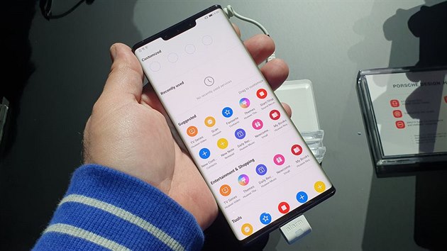 Huawei Mate 30 systm