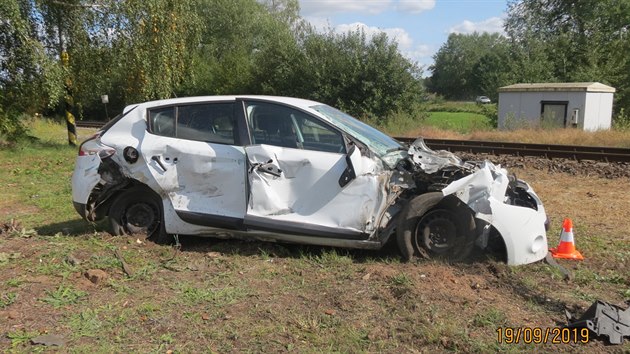 ofr, kter vjel v Blejov na Domalicku do cesty Zpadnmu expresu, utrpl stedn tk  zrann.