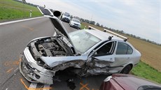 Řidič Škody Octavia bez řidičského oprávnění způsobil hromadnou nehodu na... Řidič Škody Octavia bez řidičského oprávnění způsobil hromadnou nehodu na...