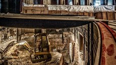 Průběh rekonstrukce Státní opery (červen 2017) Průběh rekonstrukce Státní opery (červen 2017)