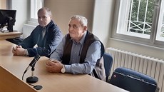Obžalovaný farmář Václav Bílek přes soudem v Klatovech Obžalovaný farmář Václav Bílek přes soudem v Klatovech