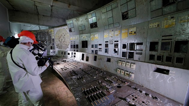 Nvtvnci si budou moci nov prohldnout tak dic mstnost tvrtho reaktorovho bloku jadern elektrrny v ernobylu. Jako prvn se do n podvali novini. (25. z 2019)