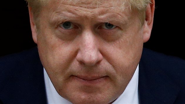 Britsk premir Boris Johnson opout opout Downing Street v Londn. (3. jna 2019)