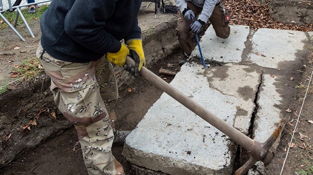 Archeologov po vce ne sto letech znovu odkryli zhruba pl tiscilet starou studnu na Hornm nmst v Perov. Zodpovdli tak konen otzku, zda nebyla v minulosti zasypna pot, co ztratila svj vznam.