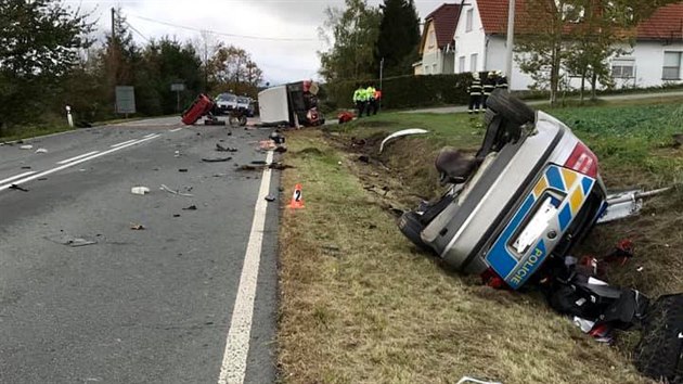 Policist bourali u Holostev na Tachovsku. (3. jna 2019)