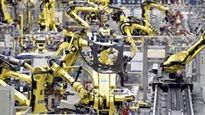 Výrobní linka automobilky Hyundai v Nošovicích na Frýdecko-Místecku na snímku... Výrobní linka automobilky Hyundai v Nošovicích na Frýdecko-Místecku na snímku...