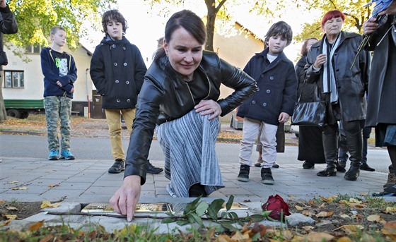 V Polné pibylo dalích pt pamtních kamen za války deportovaným a...