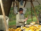 Ráda bych tip na nadcházející víkend - neděli 20. 10., kde se ve skanzenu v Kouřimi od 10:00 do 16:00 koná, jako každoročně Svatohavelské posvícení s jarmarkem, dílnami aj. Viz foto z předešlých let. Ráda bych tip na nadcházející víkend - neděli 20. 10., kde se ve skanzenu v Kouřimi od 10:00 do 16:00 koná, jako každoročně Svatohavelské posvícení s jarmarkem, dílnami aj. Viz foto z předešlých let.