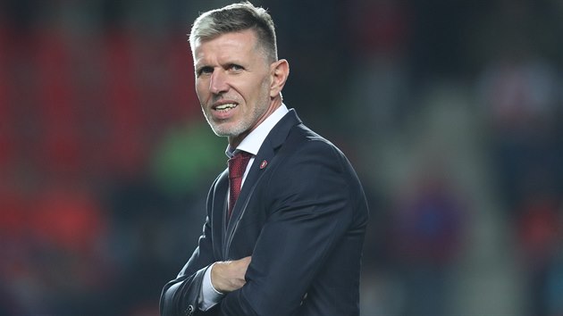 Reprezentační kouč Jaroslav Šilhavý před utkáním proti Anglii. Reprezentační kouč Jaroslav Šilhavý před utkáním proti Anglii.