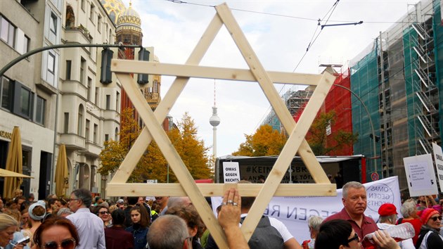 Obyvatel Berlna demonstrovali proti antisemitismu a nacionalismu. (13. jna 2019)