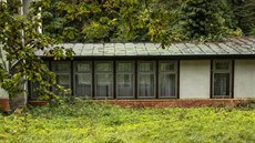 Chátrající areál patřil státu, který se ho roky snažil neúspěšně prodat. Teprve... Chátrající areál patřil státu, který se ho roky snažil neúspěšně prodat. Teprve...