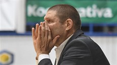 Nymburský trenér Oren Amiel Nymburský trenér Oren Amiel