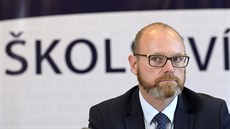 Ministr kolství Robert Plaga na tiskové konferenci kolství 2020. (15. íjna...