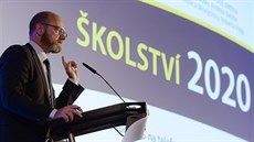 Ministr školství Robert Plaga na tiskové konferenci Školství 2020. (15. října... Ministr školství Robert Plaga na tiskové konferenci Školství 2020. (15. října...