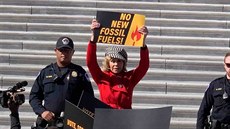 Jane Fondová na protestech proti klimatickým zmnám (Washington, 11. íjna 2019)