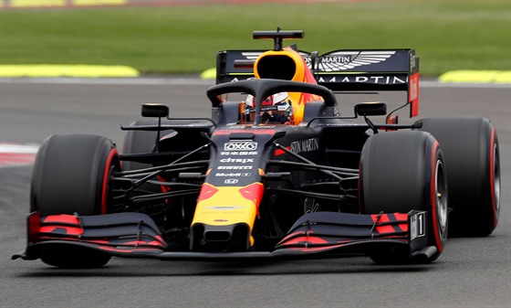 Max Verstappen z Red Bullu bhem kvalifikace na Velkou cenu Mexika.