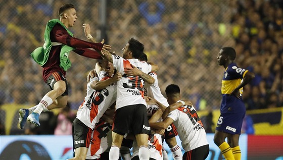 Radost fotbalist River Plate po postupu do finále Poháru osvoboditel.