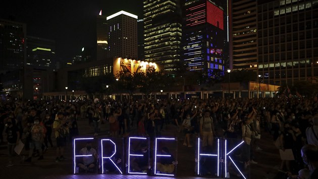 V Hongkongu stle pokrauj protesty. (19. jna 2019)