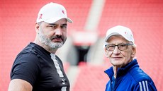 JINDŘICH A JINDŘICH. Trenéra Slavie Jindřicha Trpišovského čeká ve středu večer bitva s Barcelonou, jeho otec Jindřich Trpišovský (vpravo) bude u toho. JINDŘICH A JINDŘICH. Trenéra Slavie Jindřicha Trpišovského čeká ve středu večer bitva s Barcelonou, jeho otec Jindřich Trpišovský (vpravo) bude u toho.