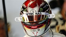 Lewis Hamilton byl nejrychlejí v prvním tréninku
