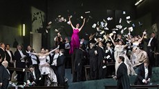 Scéna z Massenetovy Manon v Metropolitní opee