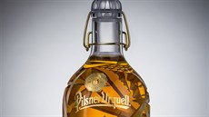 Designové láhve Pilsner Urquell navrhl Luká Novák.