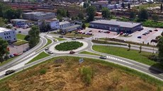 Kruhový objezd u pardubického nádraží. Kruhový objezd u pardubického nádraží.