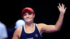 Australanka Ashleigh Bartyová se raduje z vítzství nad Petrou Kvitovou.