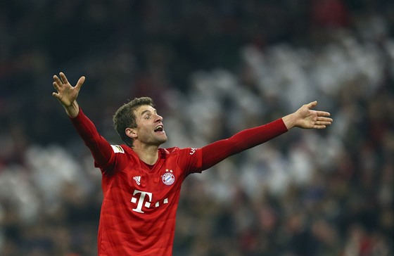 Thomas Müller z Bayernu Mnichov se raduje ze vstelené branky.