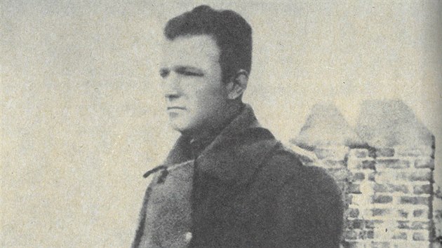 Klement Gottwald v roce 1920 jako vojk na zmku v Hradci nad Moravic na Opavsku.