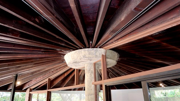 Detail konstrukce stropu v obvacm pokoji