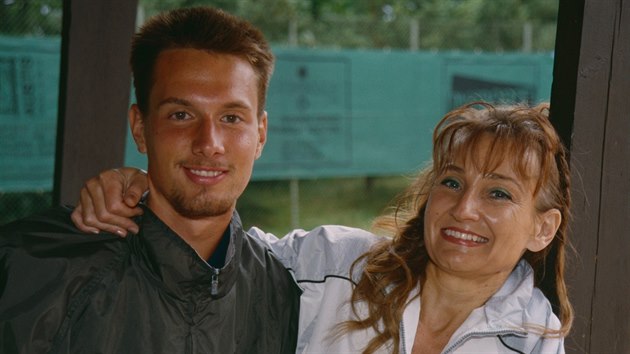 Zuzana Bublkov se synem Tomem (12. bezna 1999)