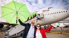 Sir Richard Branson a generální ředitelka společnosti LanzaTech Jennifer... Sir Richard Branson a generální ředitelka společnosti LanzaTech Jennifer...