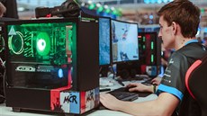 HAL3000 – finále MČR v počítačových hrách 2019 HAL3000 – finále MČR v počítačových hrách 2019