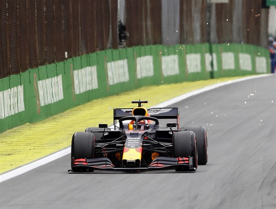 Max Verstappen z Red Bullu bhem kvalifikace na Velkou cenu Brazílie formule 1.