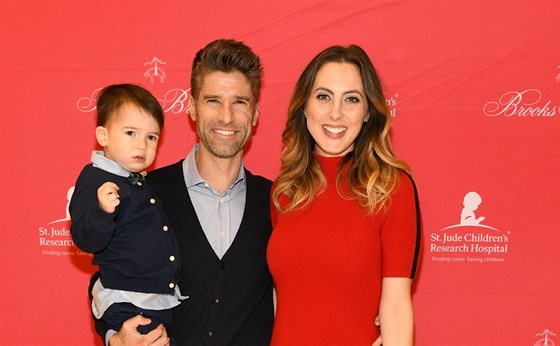 Kyle Martino, Eva Amurriová a jejich dti Major James a Marlowe Mae (New York,...